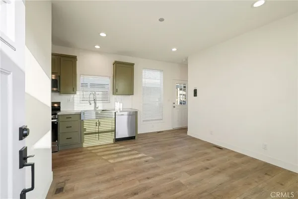 $129,950 | 732 East Rte 66, Unit 7, Glendora, CA 91740