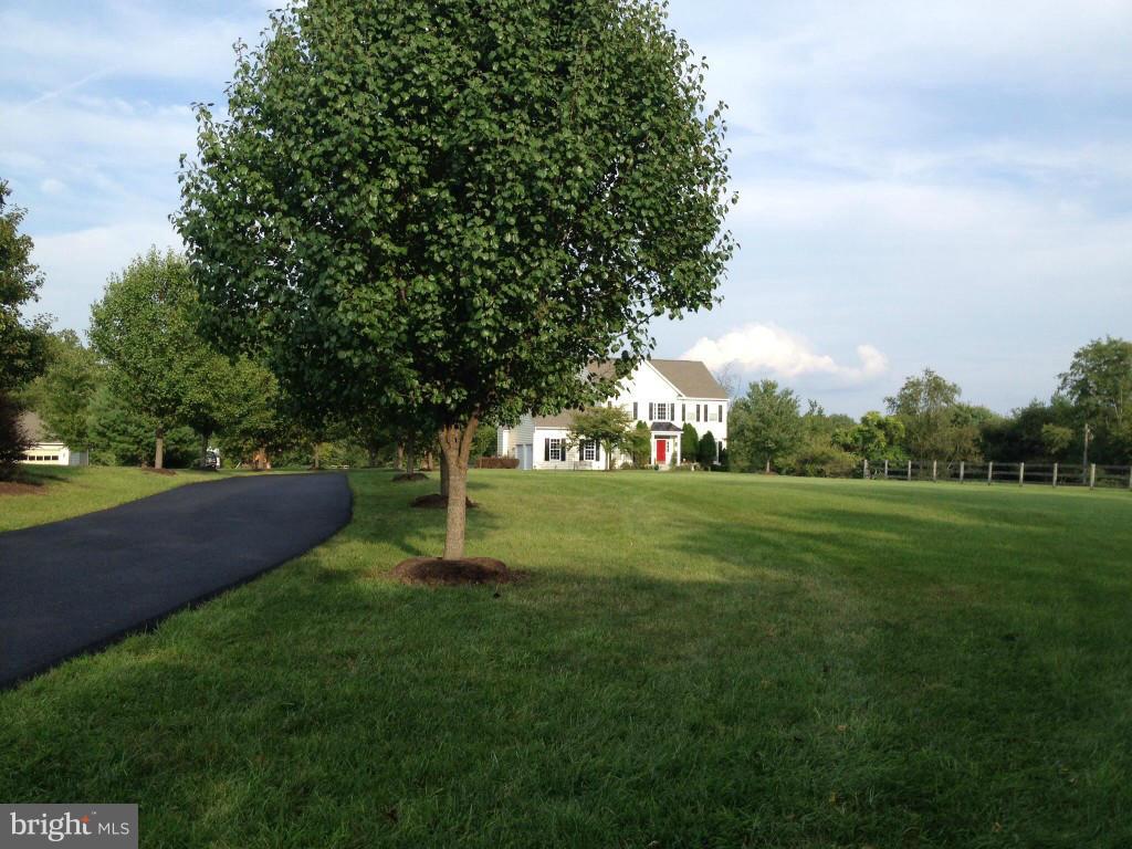 37236 Jeb Stuart Road Purcellville, VA 20132 - Photo 1 of 30 Exterior (Front)