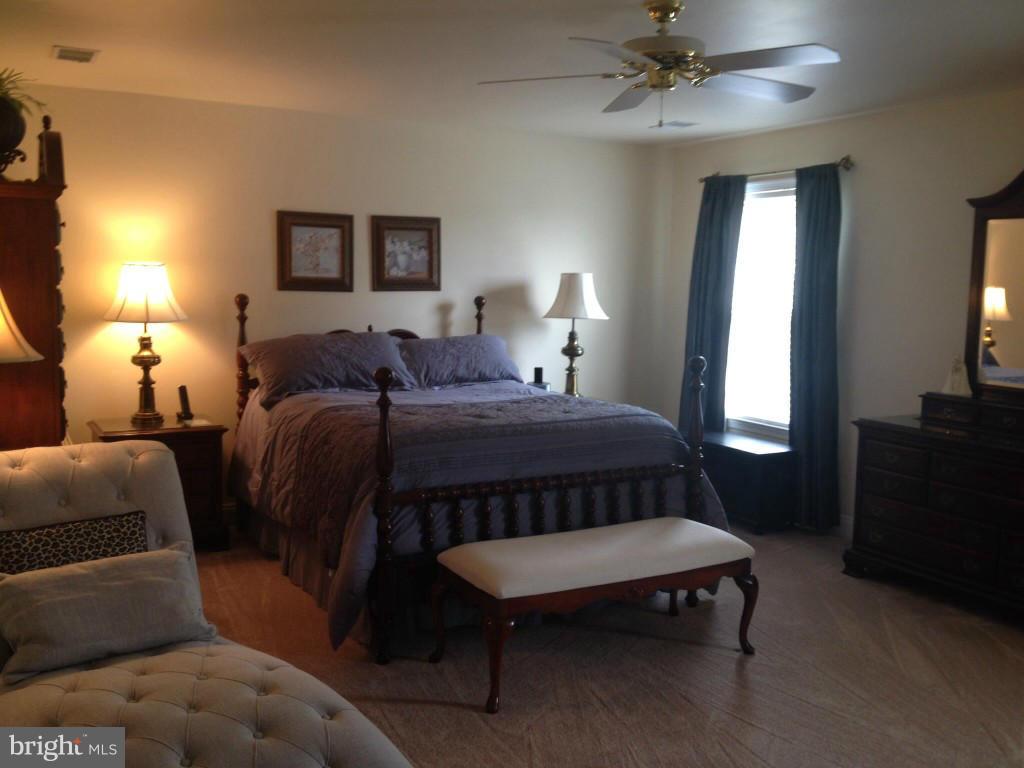 37236 Jeb Stuart Road Purcellville, VA 20132 - Photo 17 of 30 Bedroom (Master)