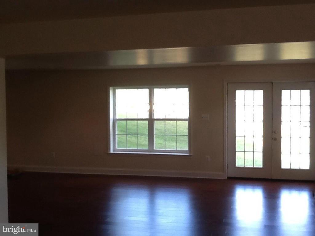 37236 Jeb Stuart Road Purcellville, VA 20132 - Photo 29 of 30 Interior (General)