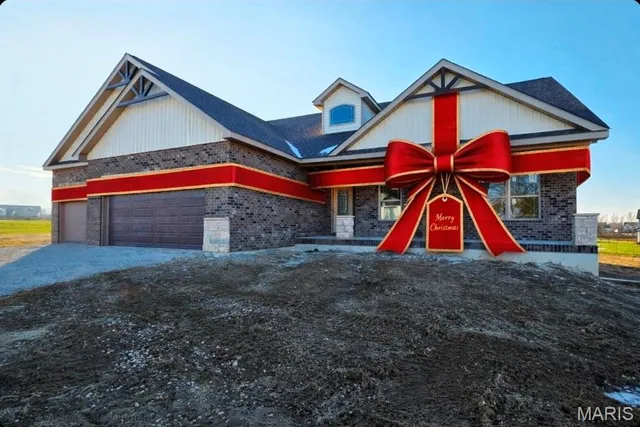 $629,900 | 3740 Golfview Circle, Shiloh, IL 62221