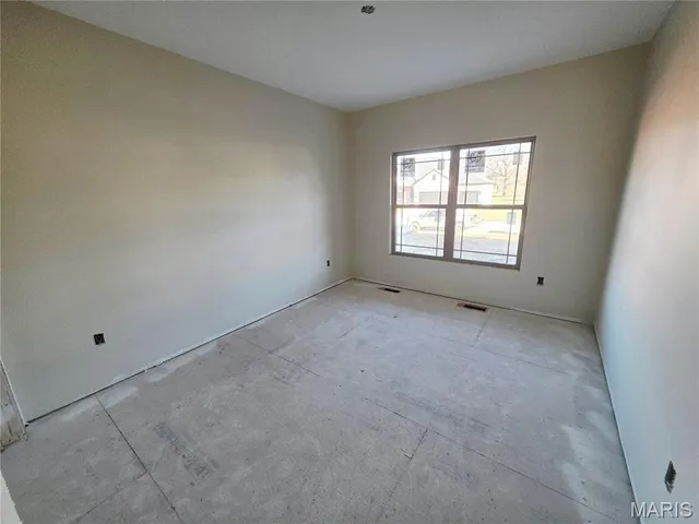 $629,900 | 3740 Golfview Circle, Shiloh, IL 62221