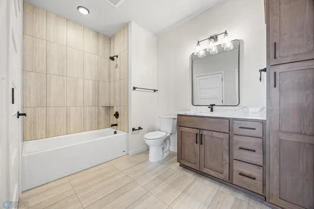 $450,000 | 234 Main Avenue, Unit 612, Fargo, ND 58103