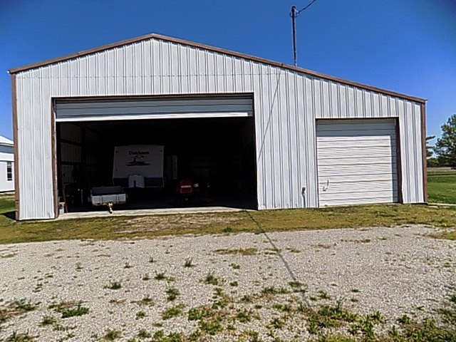 9350 North 500th Road East Decatur, IN 46733 - Photo 11 of 36