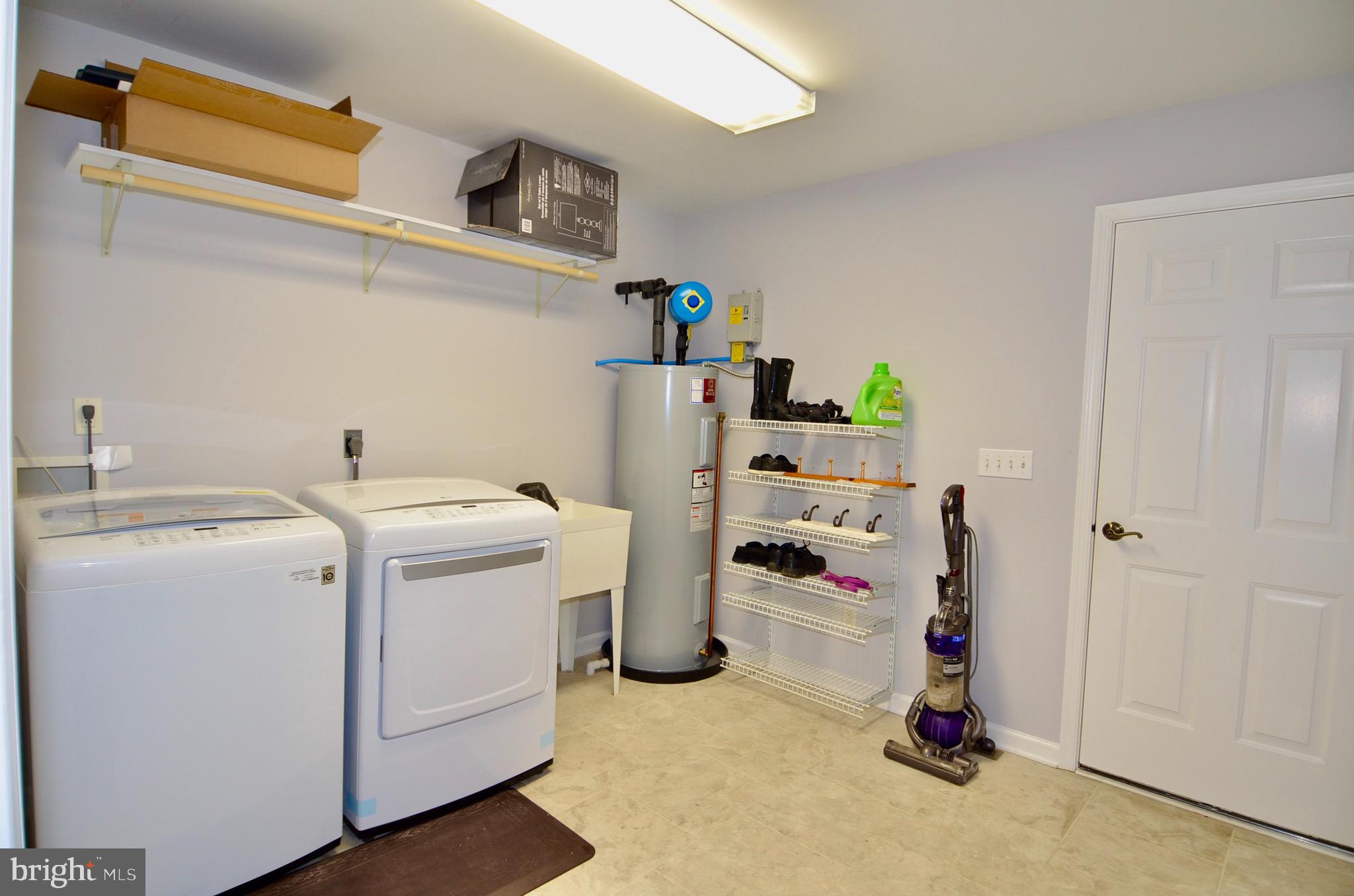 214 Birdie Road Locust Grove, VA 22508 - Photo 14 of 44 Main Level Laundry
