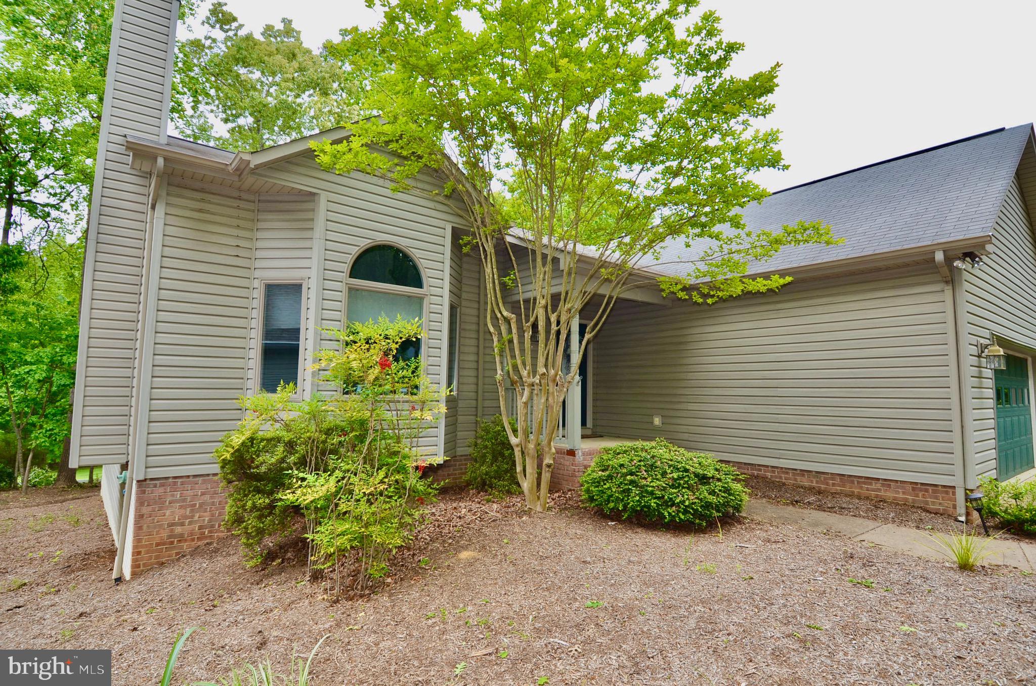 214 Birdie Road Locust Grove, VA 22508 - Photo 3 of 44 Front Yard
