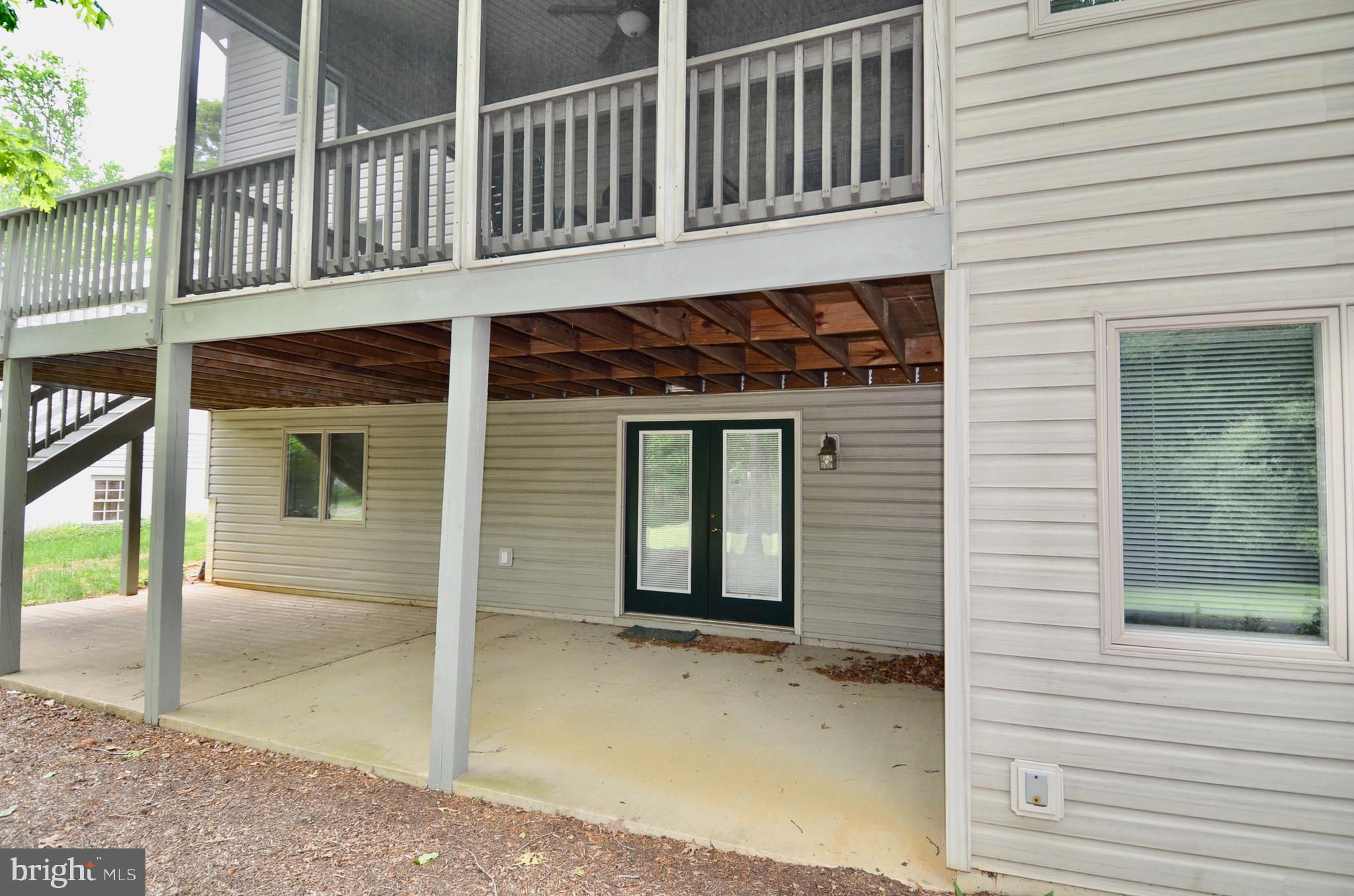 214 Birdie Road Locust Grove, VA 22508 - Photo 37 of 44 Out door social space