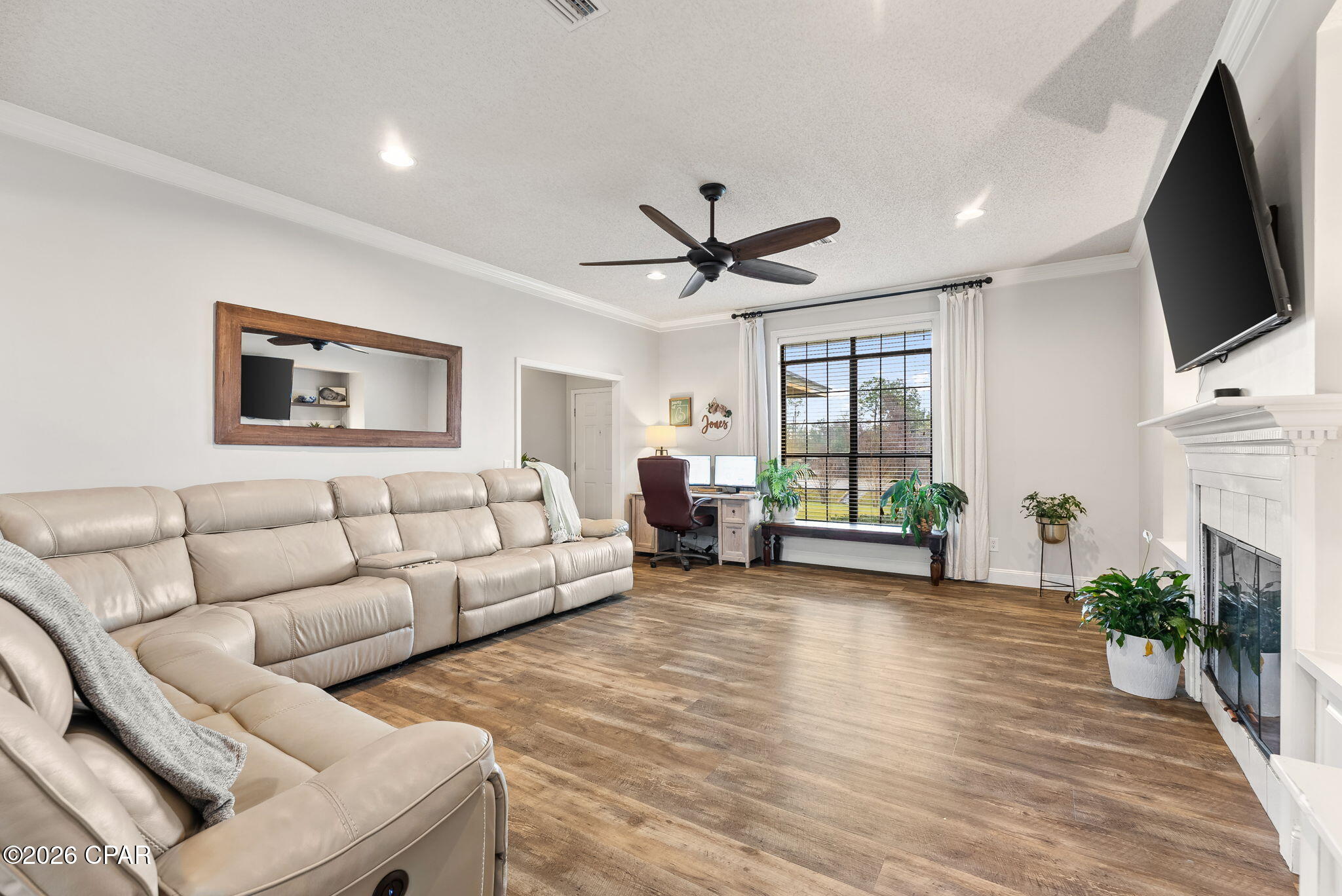 437 West Baldwin Road Panama City, FL 32405 - Photo 3 of 31