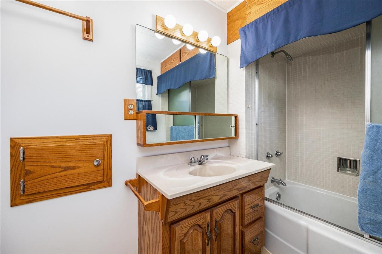 310 West First Street Riverside, IA 52327 - Photo 13 of 27 Gallery Image 13