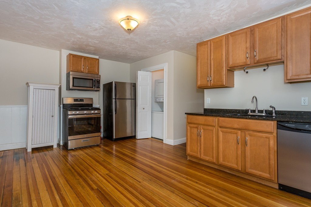 13 Alton Road, Unit 1 Quincy, MA 02169 - Photo 3 of 11 Gallery Image 3
