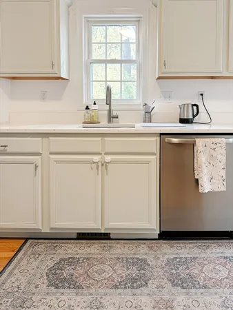 $3,600 | 555 Main Street, Unit 9, Woburn, MA 01801