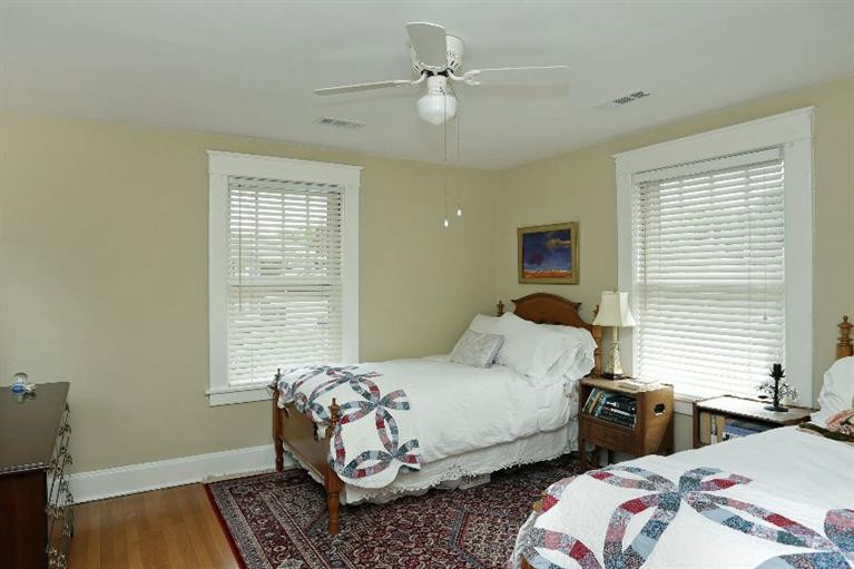340 Irvine Road Lexington, KY 40502 - Photo 13 of 23 Photo 13