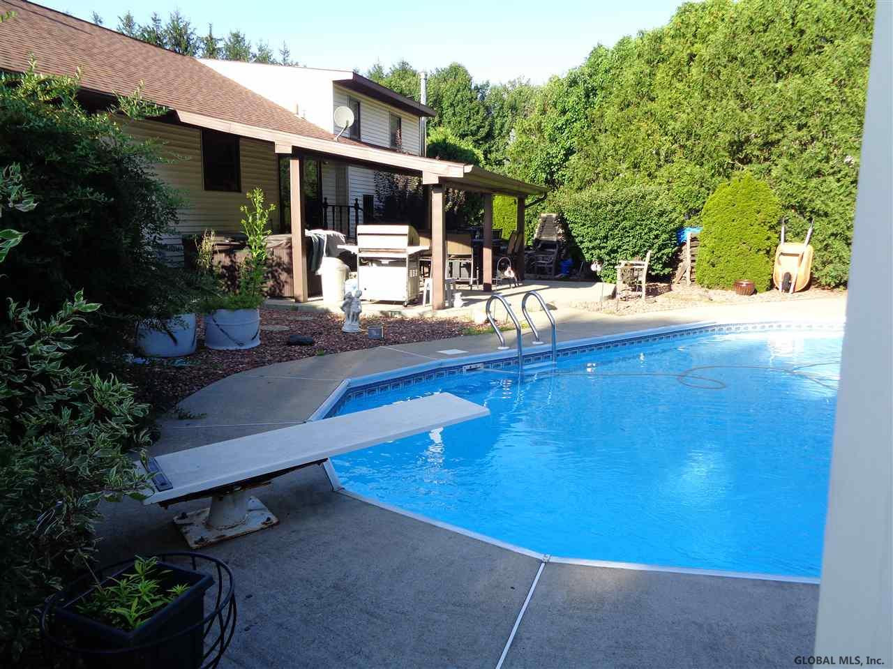 104 Peyton Road Rotterdam, NY 12303 - Photo 17 of 21 Photo 17