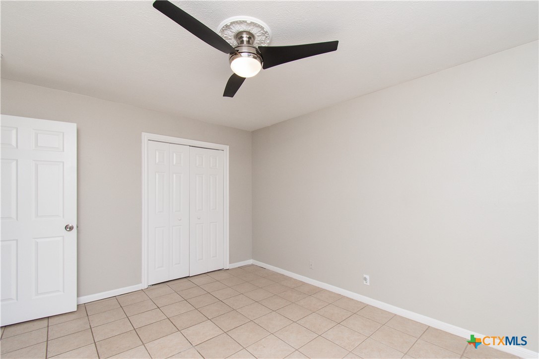 18 Morgan's Point Boulevard Belton, TX 76513 - Photo 25 of 40