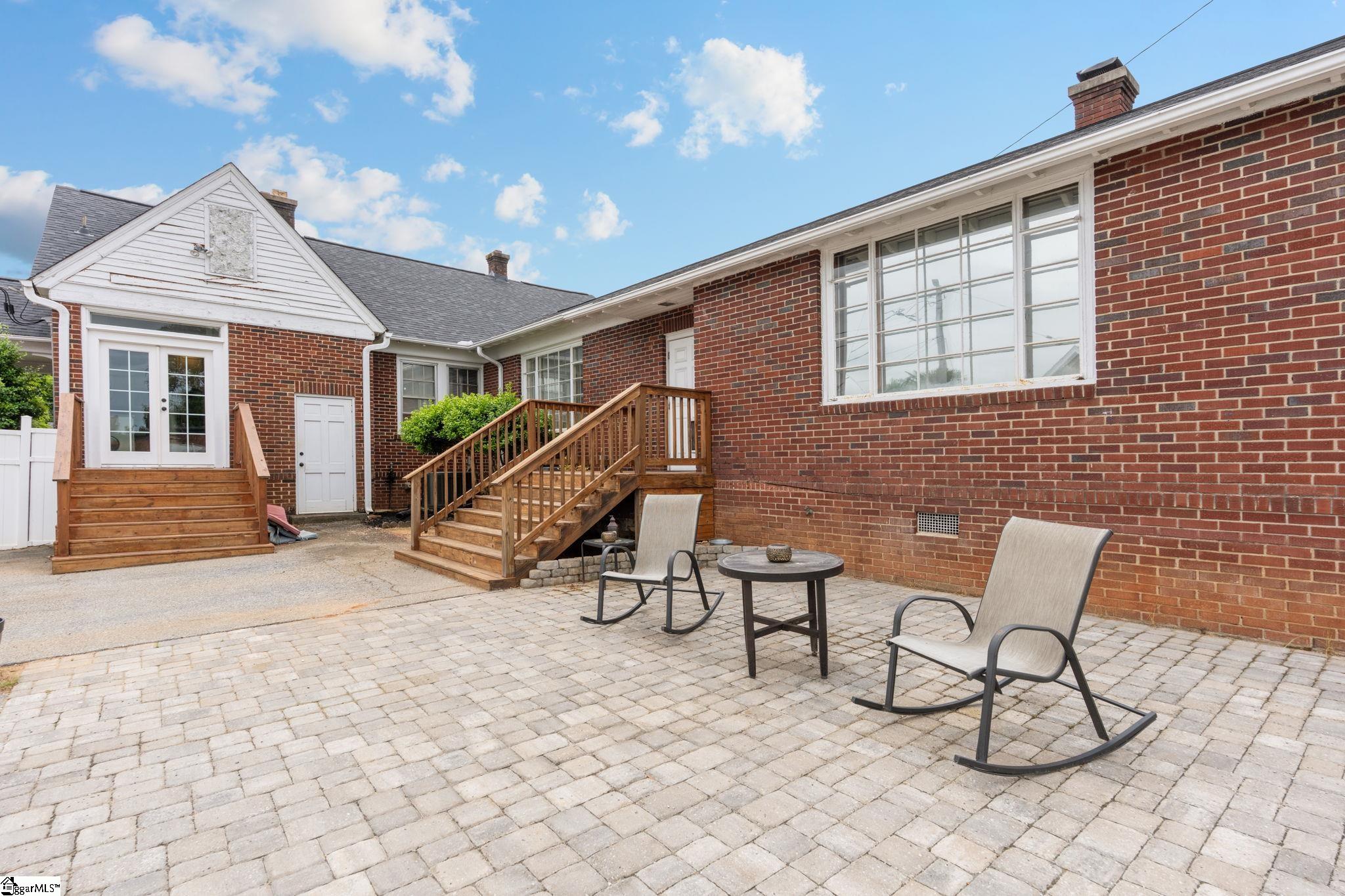 305 East Calhoun Street Anderson, SC 29621 - Photo 31 of 46