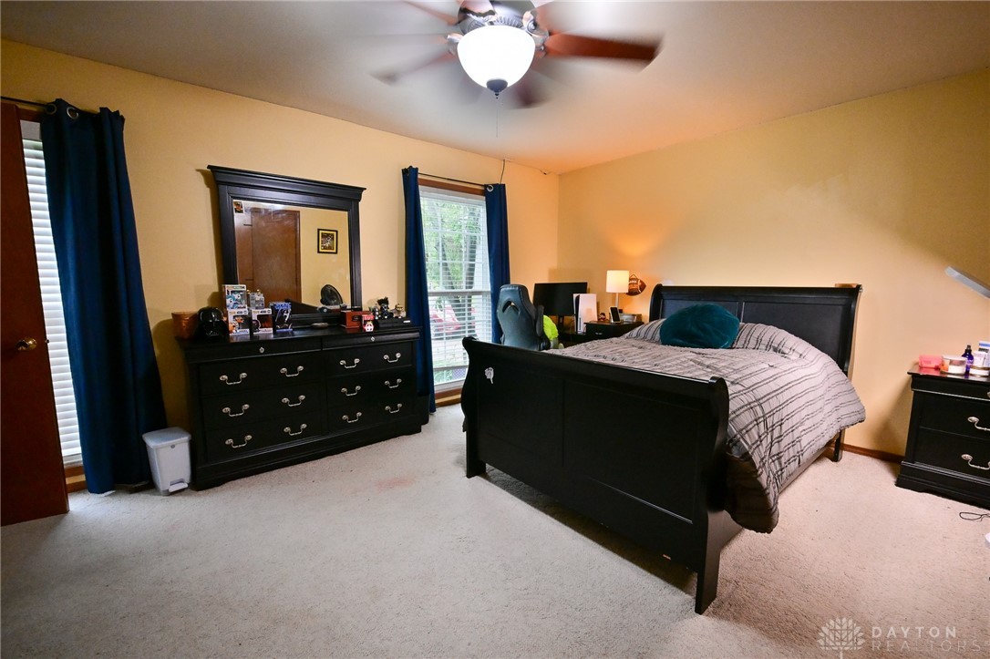 2424 Rockingham Drive Troy, OH 45373 - Photo 14 of 36