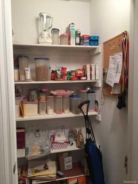 9626 Nook Road, Unit 3 Algonac, MI 48001 - Photo 13 of 26