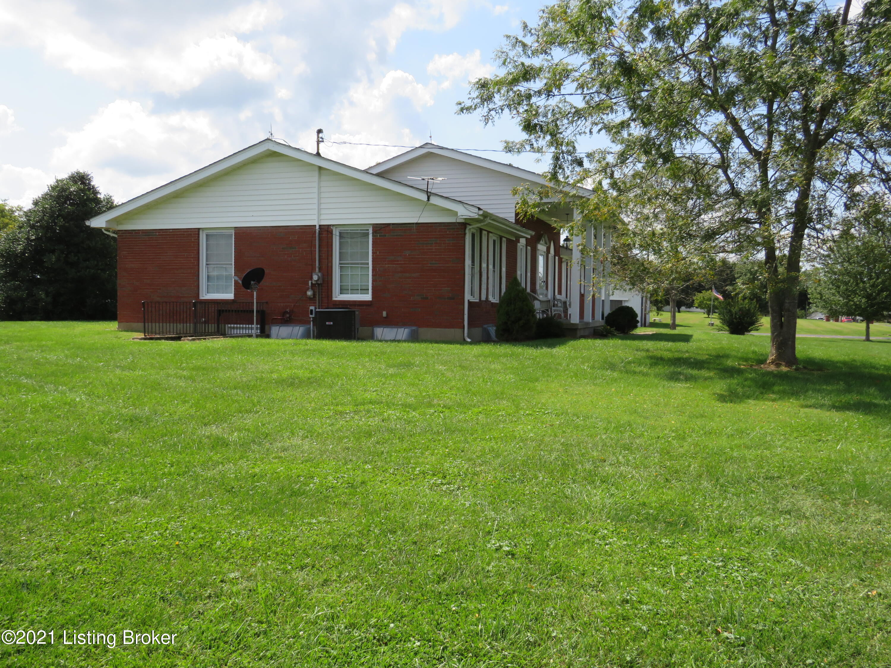 12588 Mt Eden Road Mount Eden, KY 40046 - Photo 3 of 56 South end of house