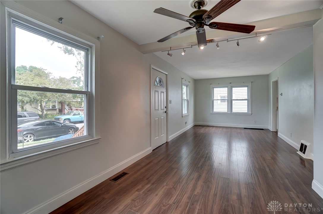 1438 Coventry Road Dayton, OH 45410 - Photo 6 of 35 Gallery Image 6