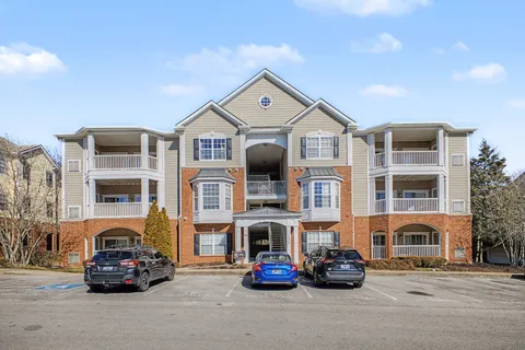 $265,000 | 7230 Althorp Way, Unit W4, Nashville, TN 37211