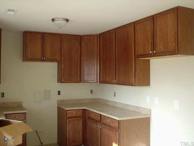 1316 Rushing Creek Parkway Raleigh, NC 27610 - Photo 6 of 12 OPEN KITCHEN