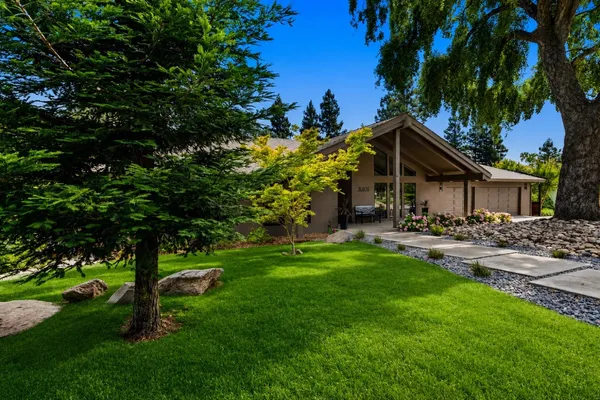 $1,299,000 | 11401 Valley Oak Drive, Oakdale, CA 95361