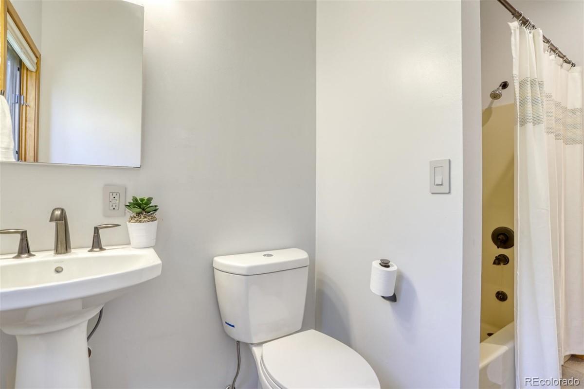 381 Ridge Road Ward, CO 80481 - Photo 24 of 40