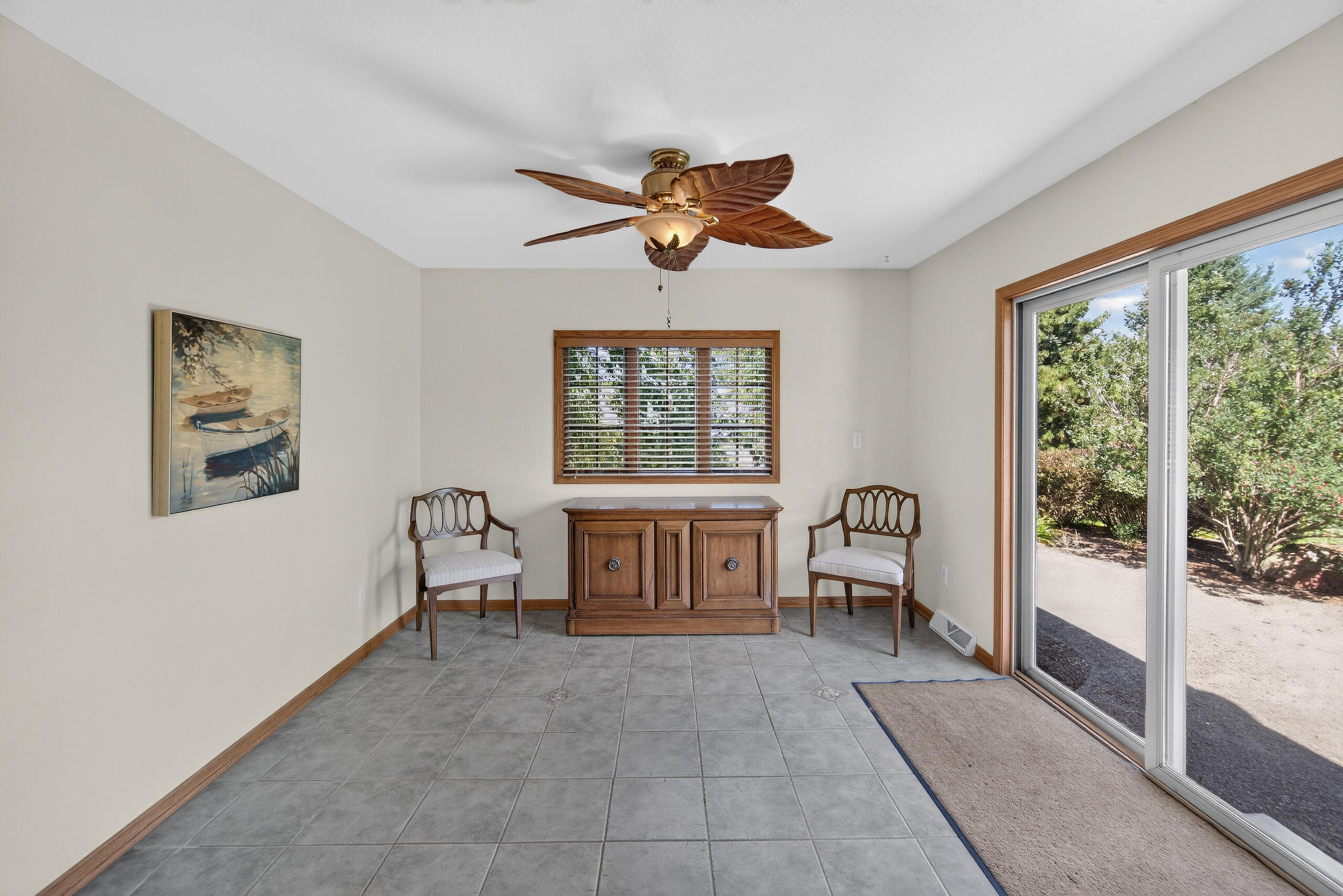 W5628 Town Line Road Sherman, WI 53075 - Photo 11 of 51 DSC08518