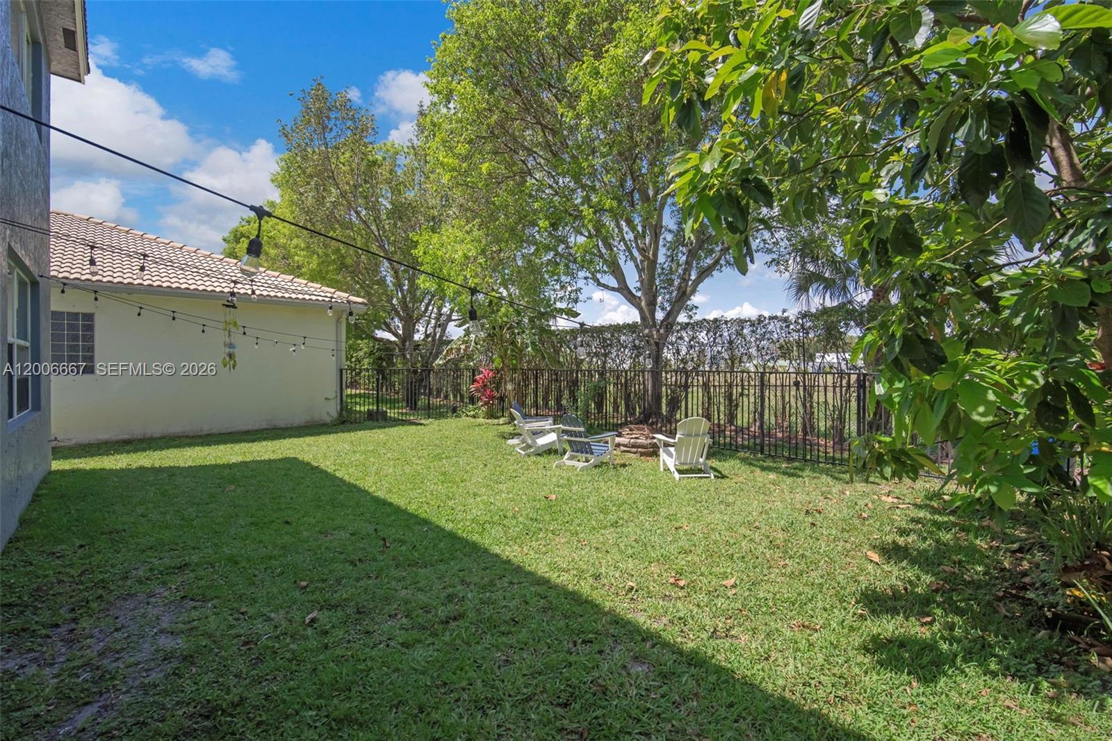 1225 Rose Gate Boulevard Riviera Beach, FL 33404 - Photo 26 of 31