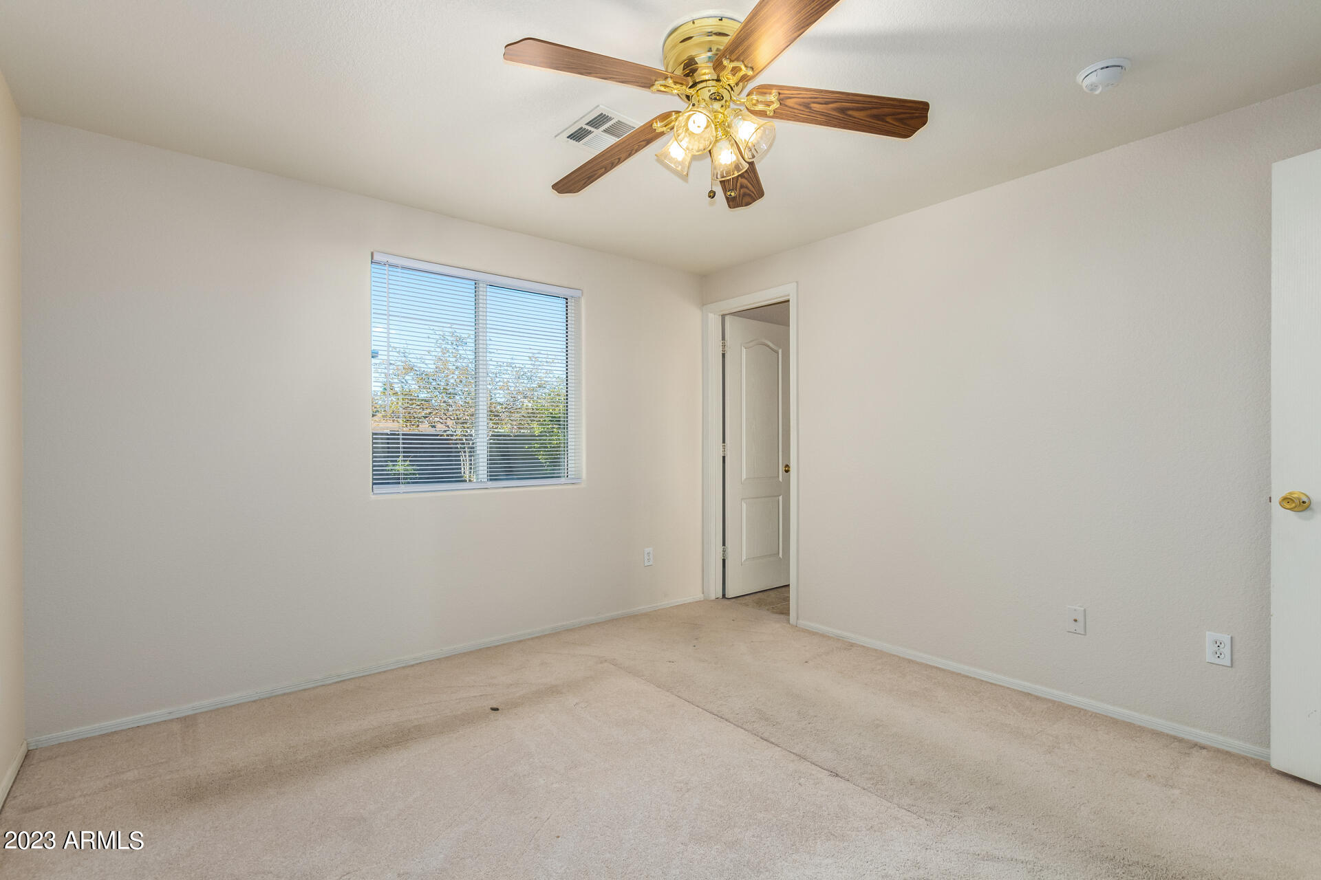 1541 West Thunderbird Road Phoenix, AZ 85023 - Photo 14 of 23 0016-15-Thunderbird
