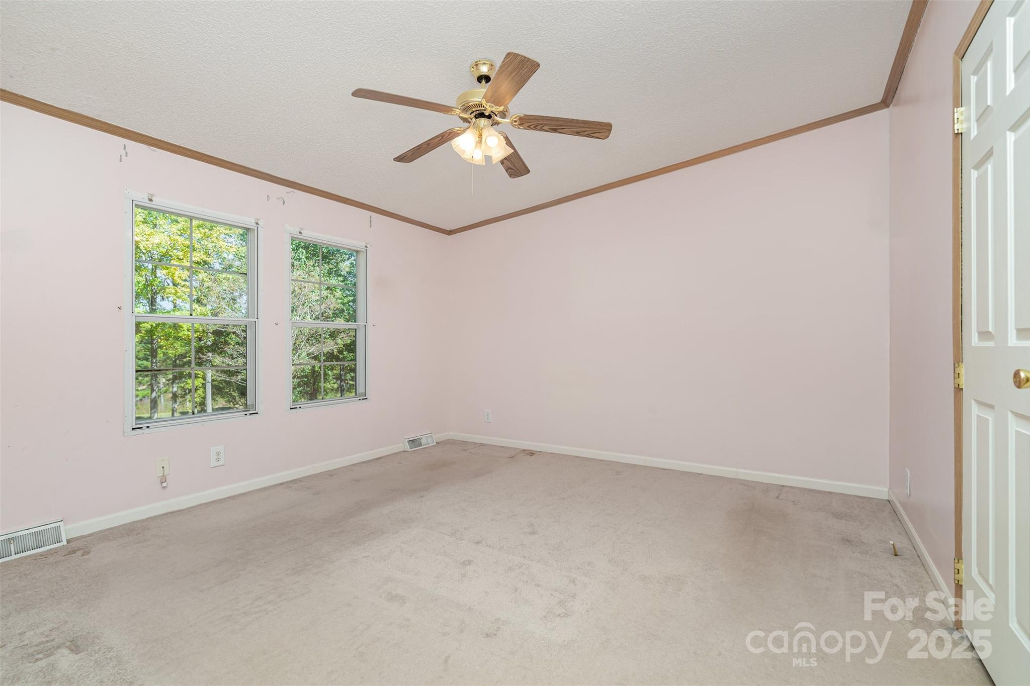 1979 Center Road Chester, SC 29706 - Photo 19 of 38 an empty room with a window