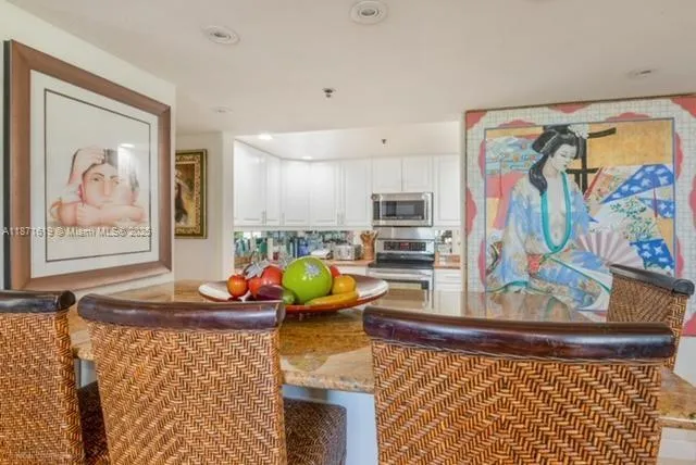 $1,375,000 | 1400 Salzedo Street, Unit 305, Coral Gables, FL 33134