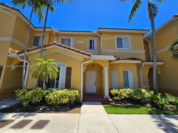 $3,200 | 10778 Northwest 84th Street, Unit 427, Doral, FL 33178