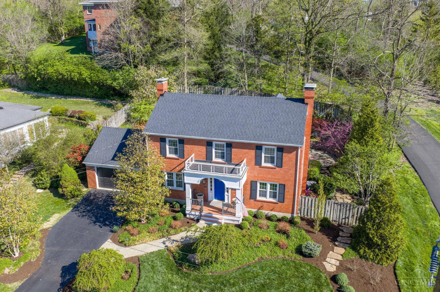 2750 Lower Grandin Road Cincinnati, OH 45208 - Photo 1 of 44