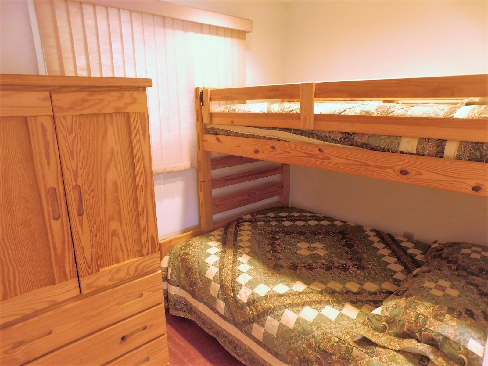 24 Flume Road Lincoln, NH 03251 - Photo 25 of 40