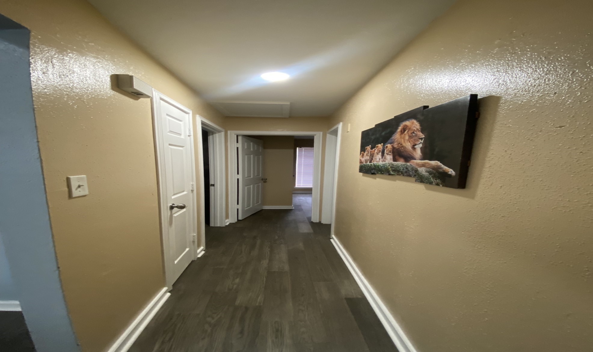 5926 Yorkgate Drive Spring, TX 77373 - Photo 5 of 13 BEDROOM HALLWAY