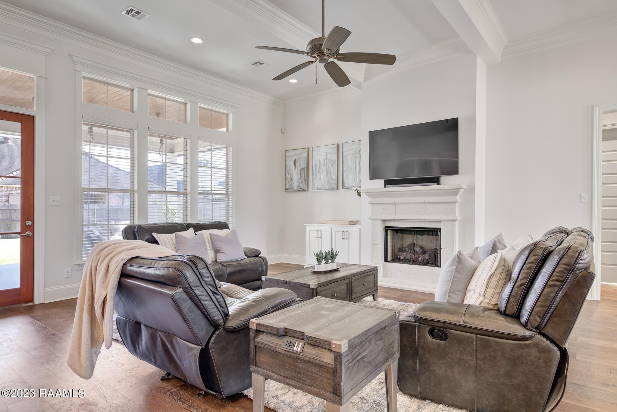 106 Reservoir Road Broussard, LA 70518 - Photo 6 of 44 1FBE9835-5CF3-481B-936A-08820237146E