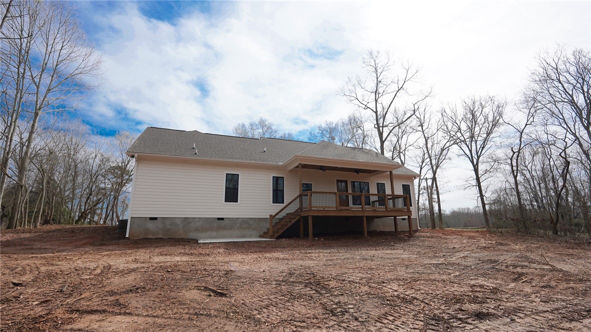 1001 Five Forks Road Pendleton, SC 29670 - Photo 40 of 43 This newly constructed residence offers a generous deck for outdoor enjoyment.