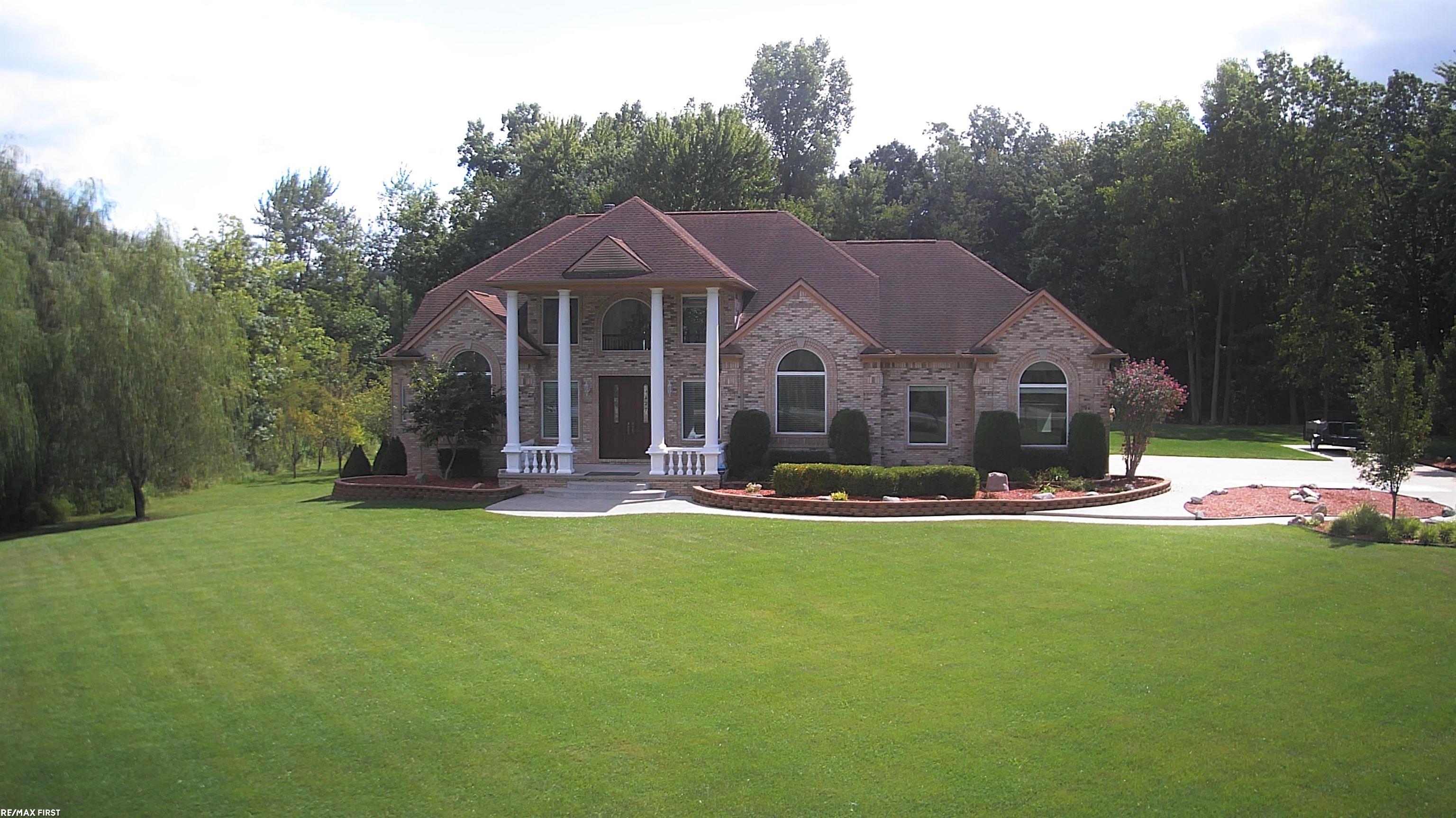 400 East Romeo Road Oakland, MI 48363 - Photo 2 of 85 50186573-f608dc8c-a8ae-49b6-8af8-8147ae28044f.JPG