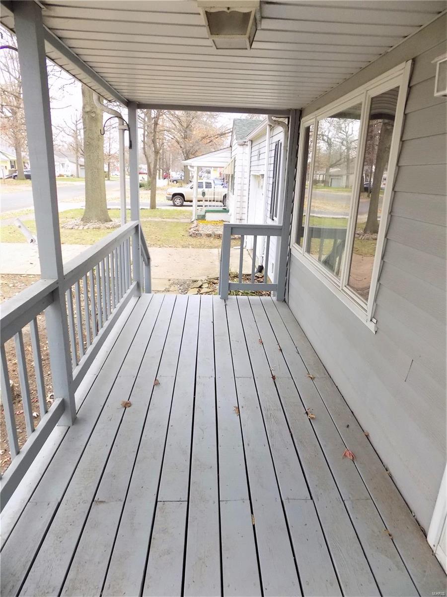 1855 Spring Avenue Granite City, IL 62040 - Photo 4 of 42 Gallery Image 4
