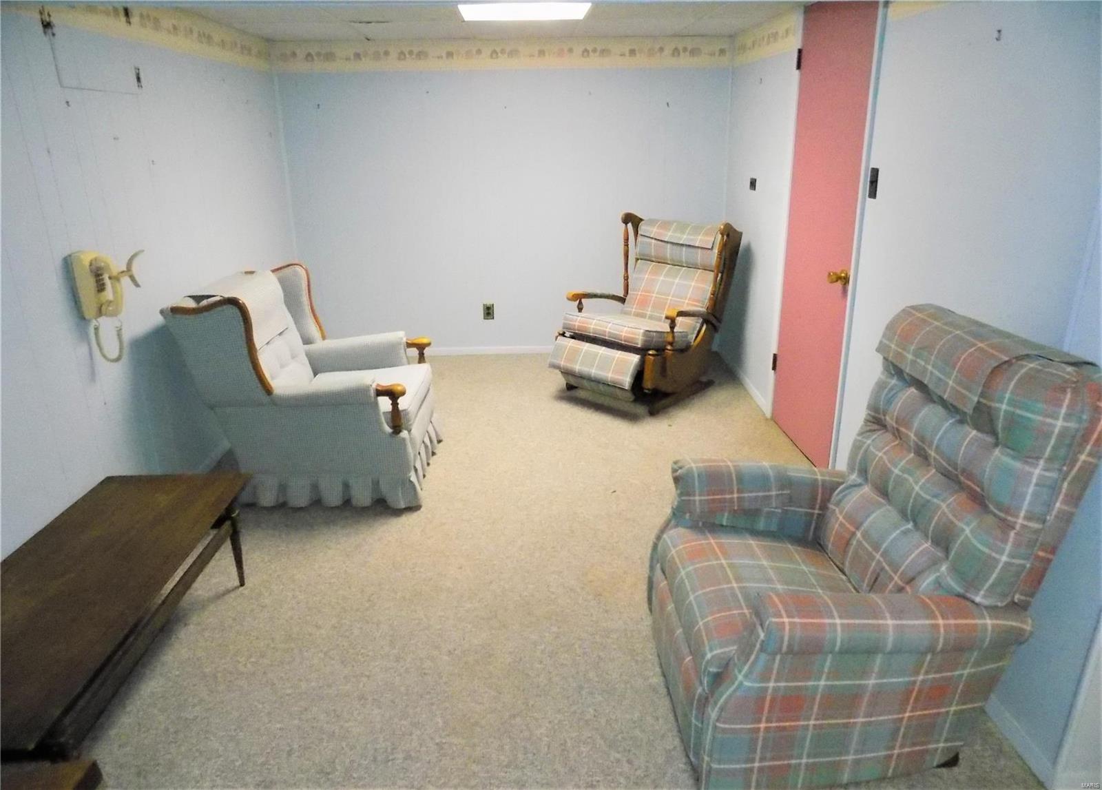 1855 Spring Avenue Granite City, IL 62040 - Photo 41 of 42 Gallery Image 41