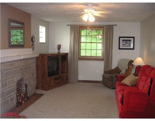 3223 Provost Road Whitehall, PA 15227 - Photo 2 of 18 Living Room.