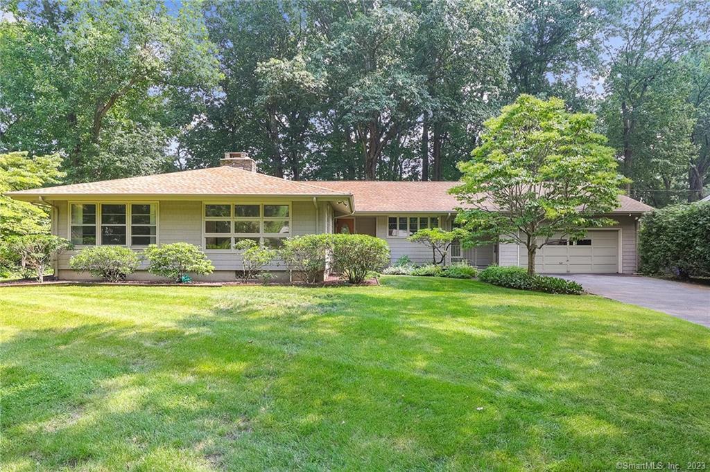 129 Random Road Fairfield, CT 06825 - Photo 1 of 1