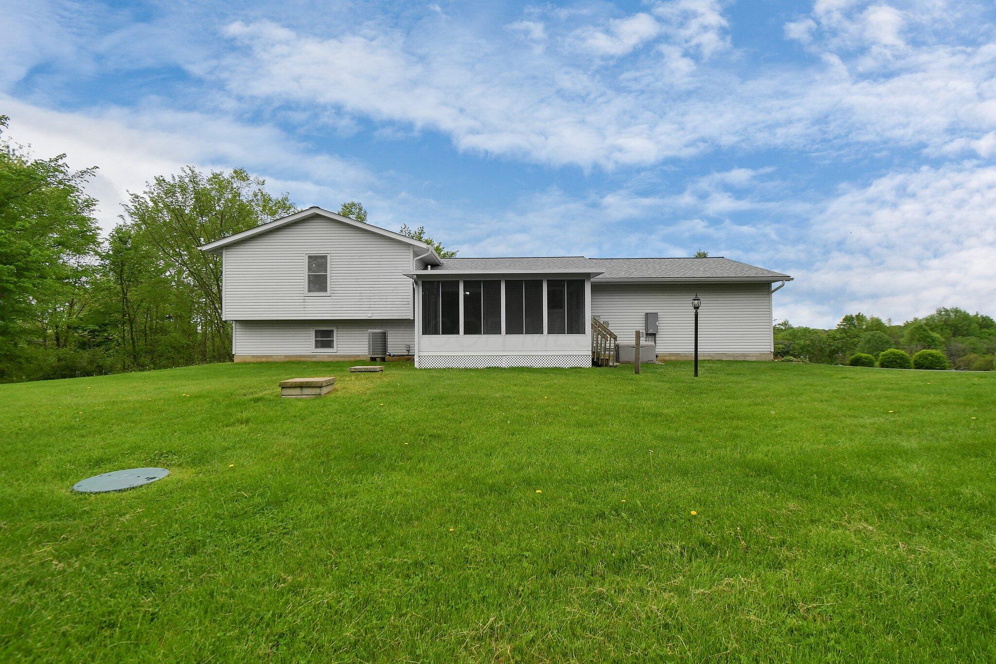 6301 Columbus Road Centerburg, OH 43011 - Photo 12 of 56 25-web-or-mls-6301-columbus-rd