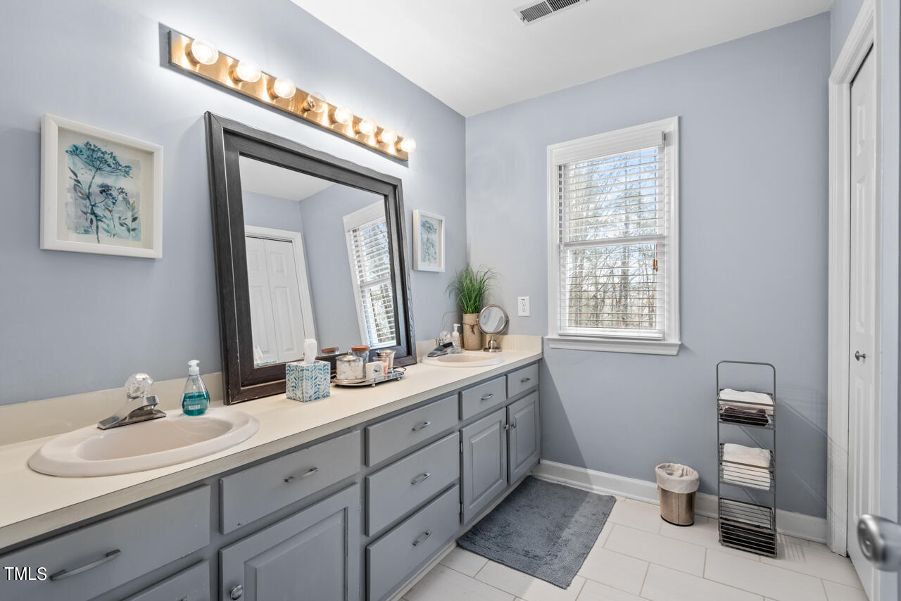 1215 Little Creek Road Durham, NC 27713 - Photo 46 of 77 07