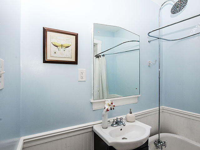 516 West Surf Street, Unit 1 Chicago, IL 60657 - Photo 16 of 20