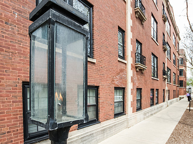 516 West Surf Street, Unit 1 Chicago, IL 60657 - Photo 18 of 20