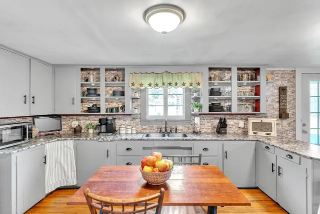 $295,000 | 1282 Calais Road, Marshfield, VT 05658