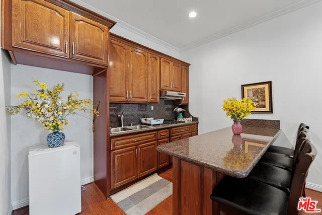 $1,595,000 | 1430 North Dominion Avenue, Pasadena, CA 91104