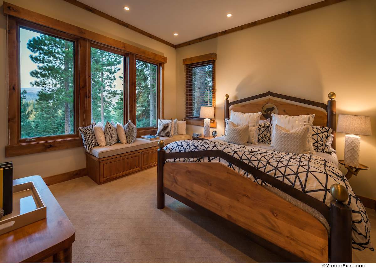 1711 Grouse Ridge Road Truckee, CA 96161 - Photo 7 of 14